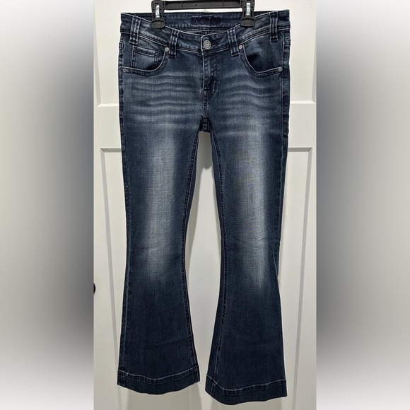 Rock & Roll Cowgirl Denim Low Rise Flare Boot Cut Jeans Women Size 30X32 - Picture 1 of 5